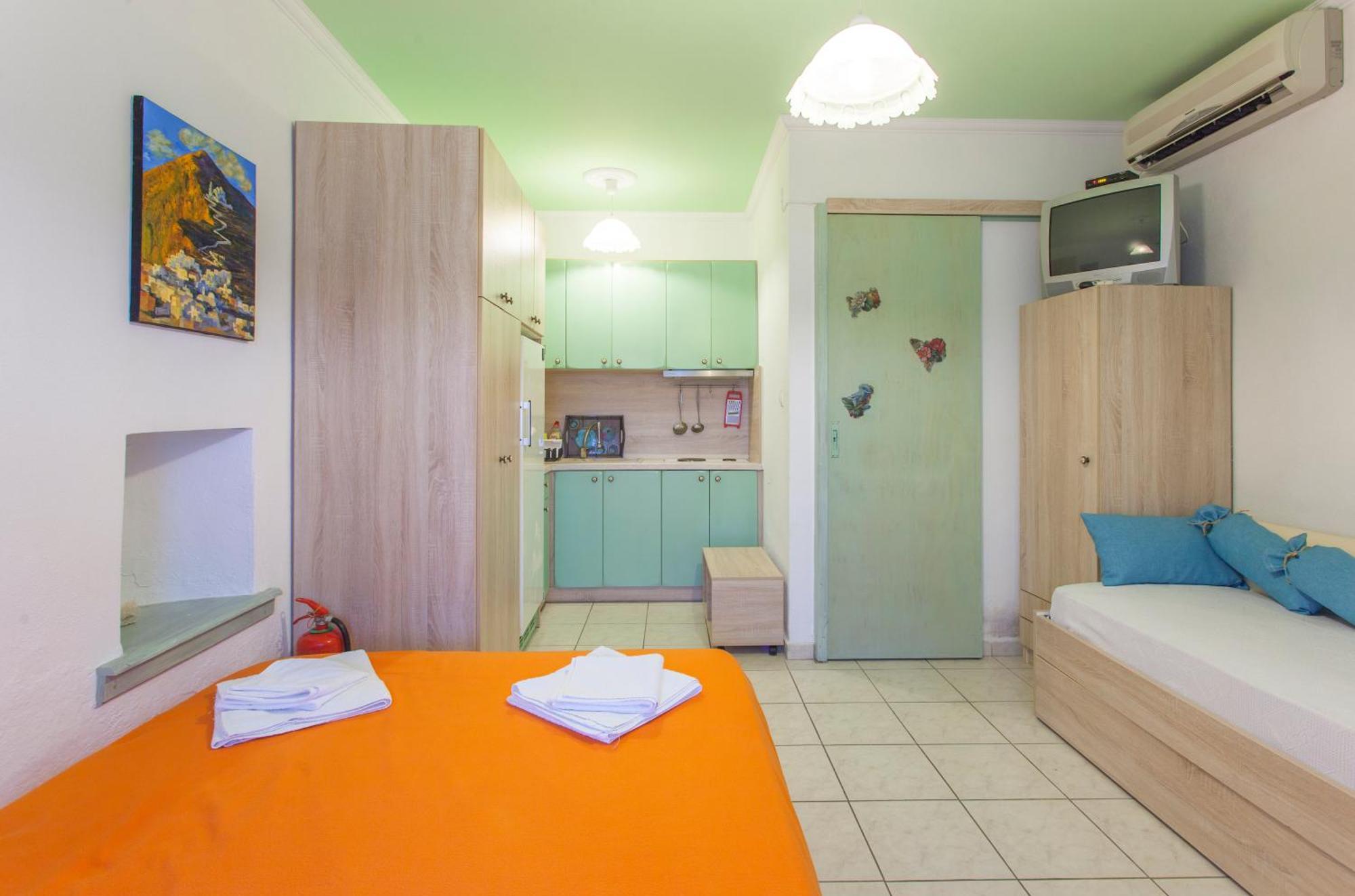 Nikoleri Studios & Apartments Lefókasztro Kültér fotó